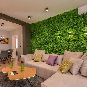 Urban Eden - Lux & Style, 2-bedroom, 2-bathroom Appartamento Sofia